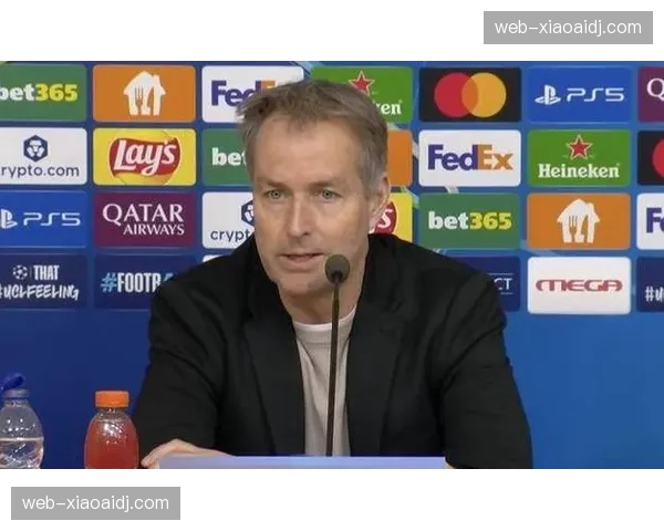 勒沃库森尤尔曼德体系成型 精准传导控制比赛节奏